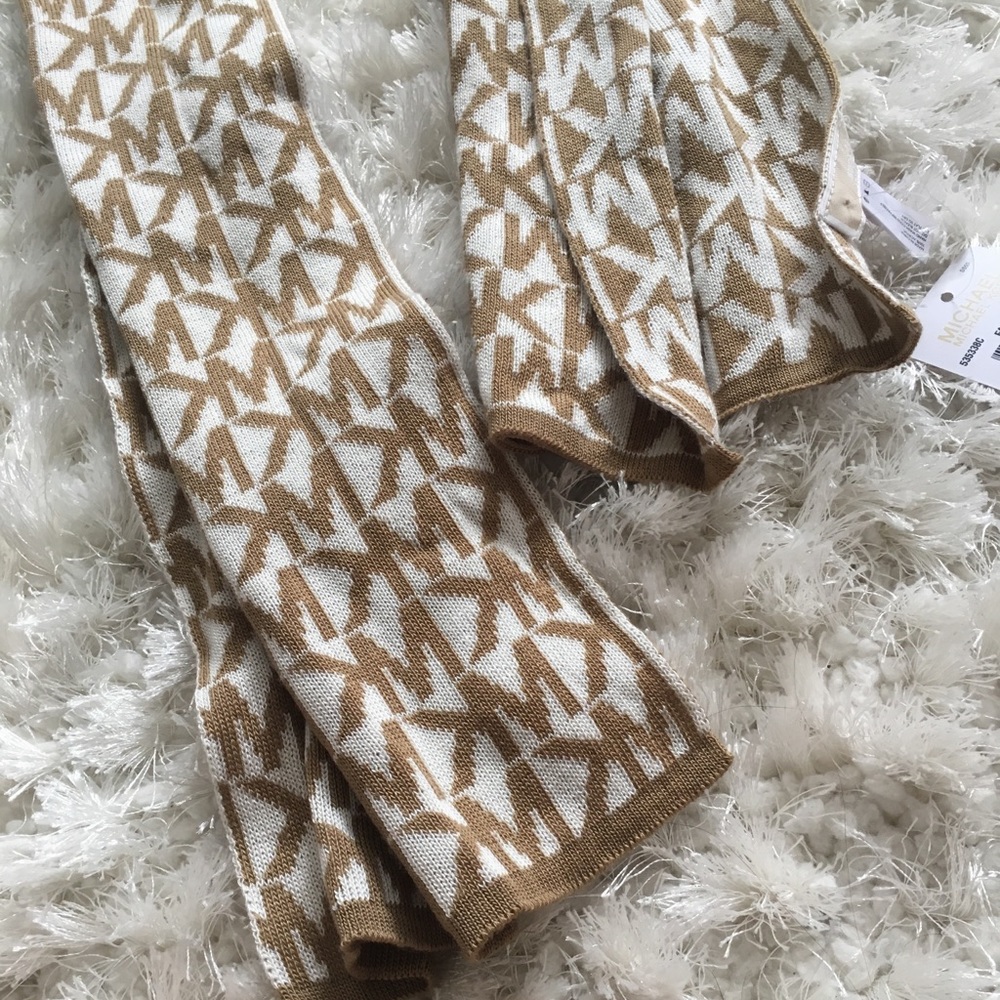 Michael Kors scarf